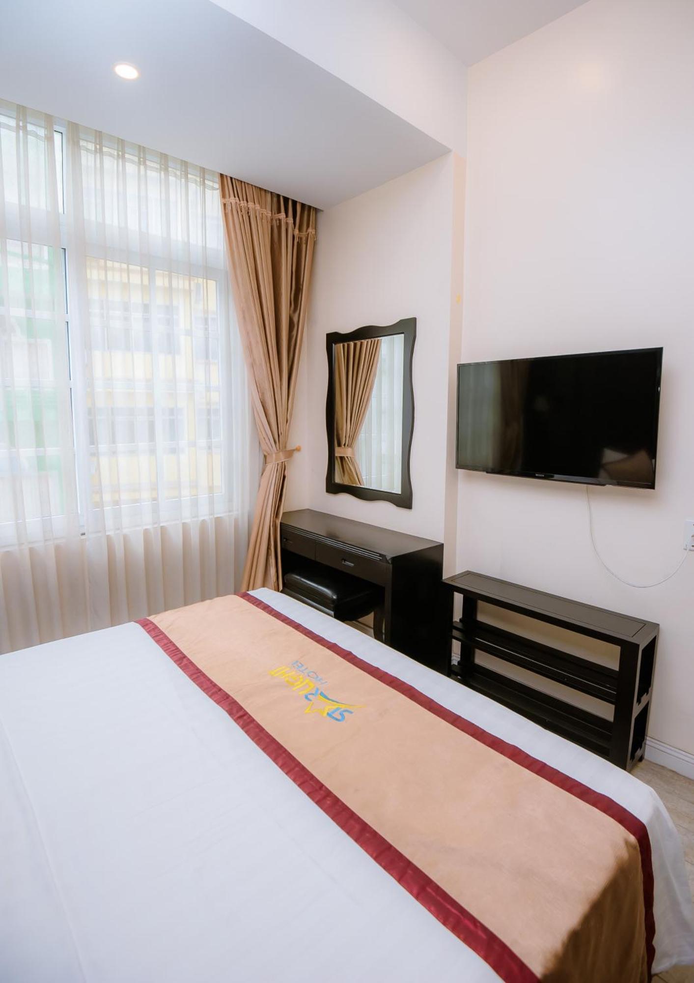 Halong Starlight Inn & Travel Ha Long Exteriér fotografie